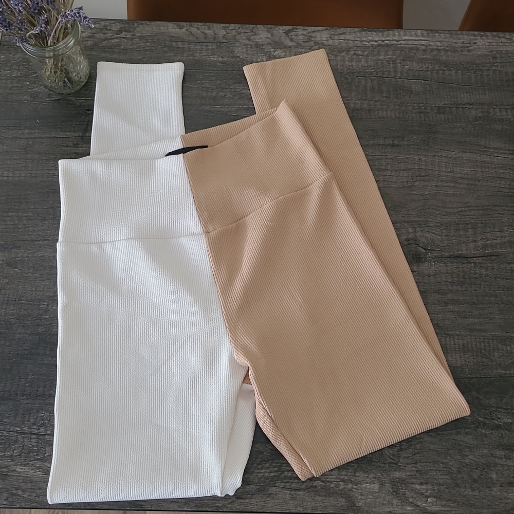 (2pcs)ONA by Yoon Chung Colorblock Ivory/Tan and Grey Shimmer Leggings - Picture 4 of 14